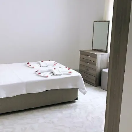 Vesper Street Suites * Turunc